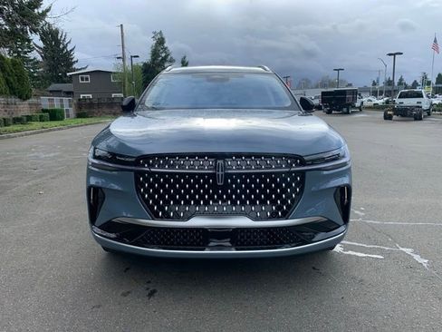 New 2026 Lincoln Nautilus Reserve image 10