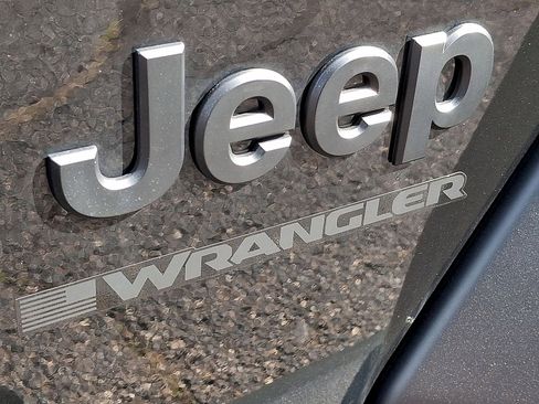 Used 2023 Jeep Wrangler Unlimited Sport AWD/4WD image 23