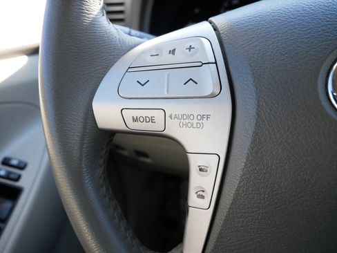 Used 2009 Toyota Camry image 26