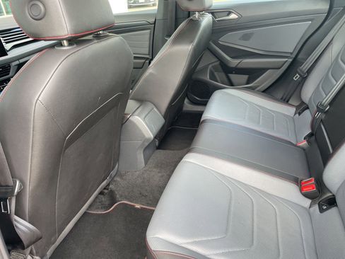 Used 2025 Volkswagen Jetta GLI Autobahn FWD image 17