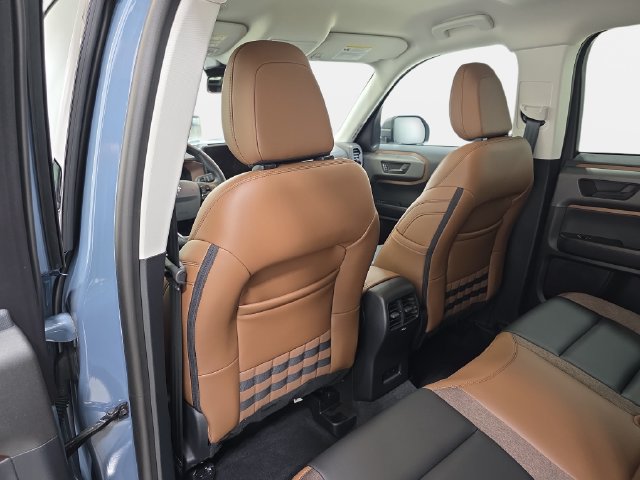 Used 2026 Ford Bronco Sport Outer Banks AWD/4WD image 12