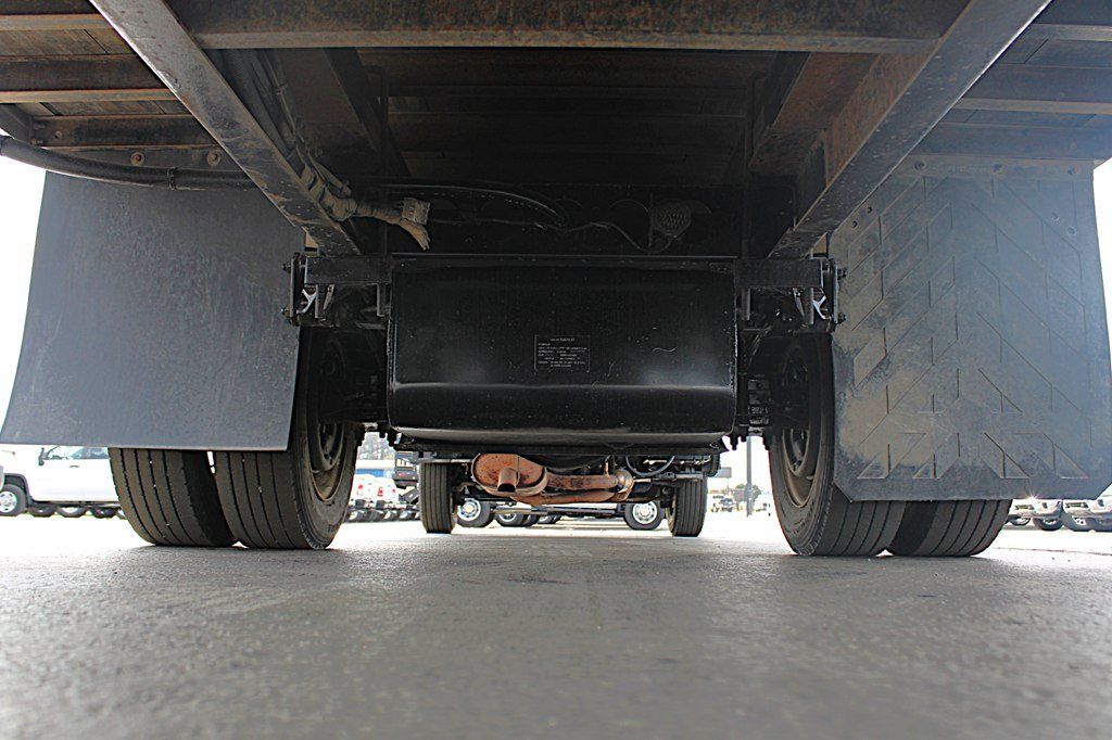Used 2019 Isuzu NPR RWD image 30