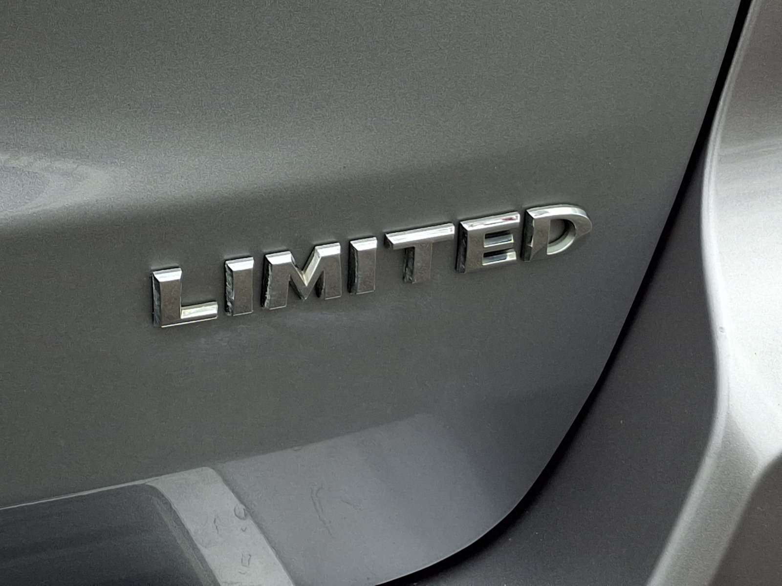 Used 2014 Jeep Grand Cherokee Limited w/ Luxury Group II AWD/4WD image 34