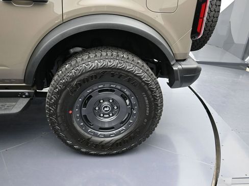 New 2025 Ford Bronco Badlands w/ Sasquatch Package image 10