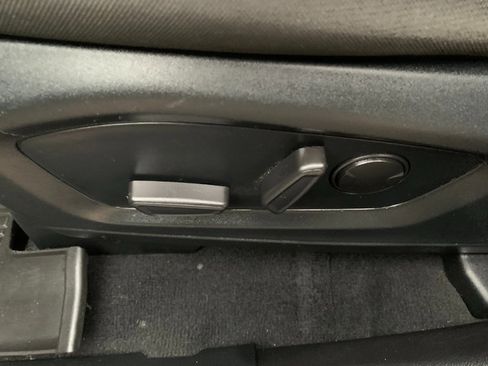 Used 2022 Ford Explorer XLT w/ Class IV Trailer Tow Package image 28