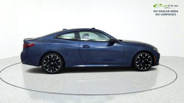 Used 2026 BMW M440i Coupe RWD image 9