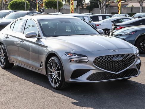 Used 2026 Genesis G70 2.5T AWD/4WD image 3