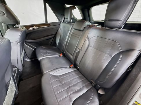 Used 2018 Mercedes-Benz GLE 350 4MATIC image 23