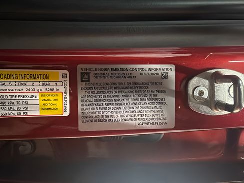 Used 2020 Chevrolet Silverado 3500 High Country AWD/4WD image 27