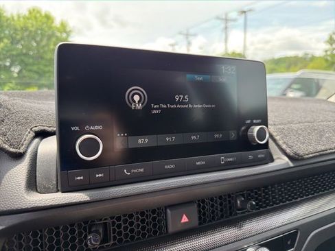 Used 2025 Honda CR-V EX image 16