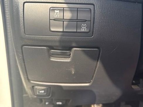 Used 2017 MAZDA MAZDA6 Sport FWD image 12