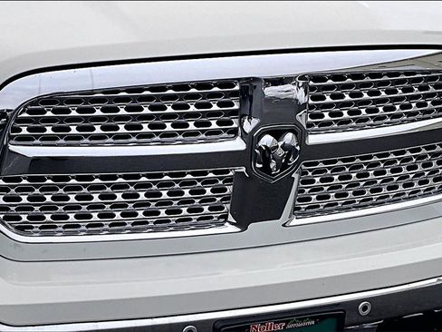 Used 2017 RAM 1500 Laramie w/ Convenience Group image 29