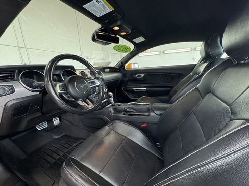 Used 2022 Ford Mustang GT Premium RWD image 14