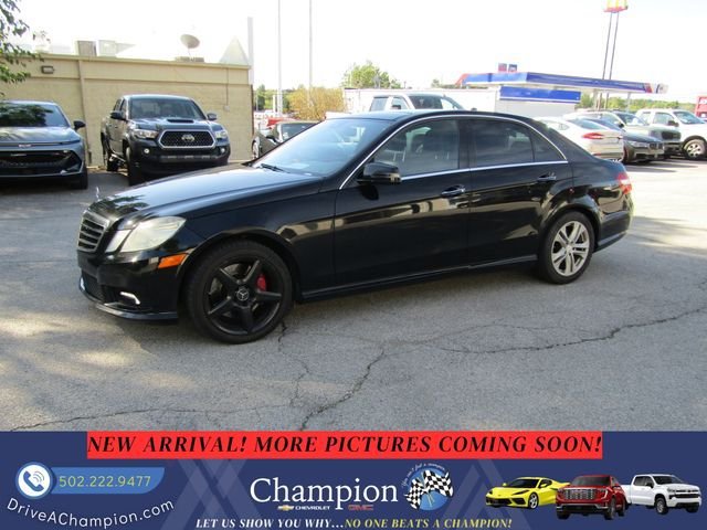 Used 2010 Mercedes-Benz E 550 Sedan image 1