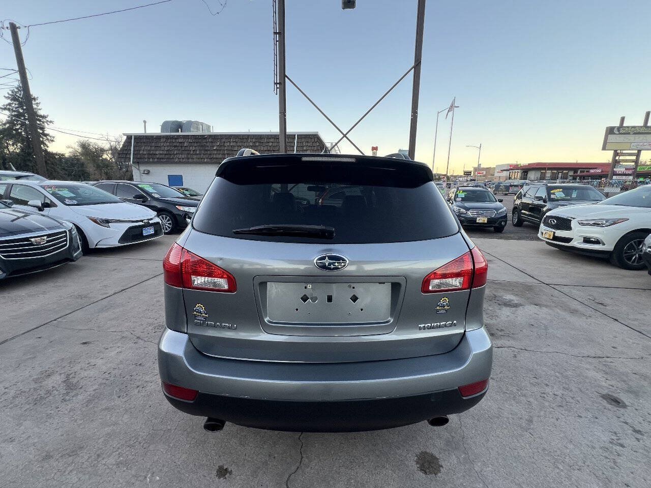 Used 2010 Subaru Tribeca Limited AWD/4WD image 5