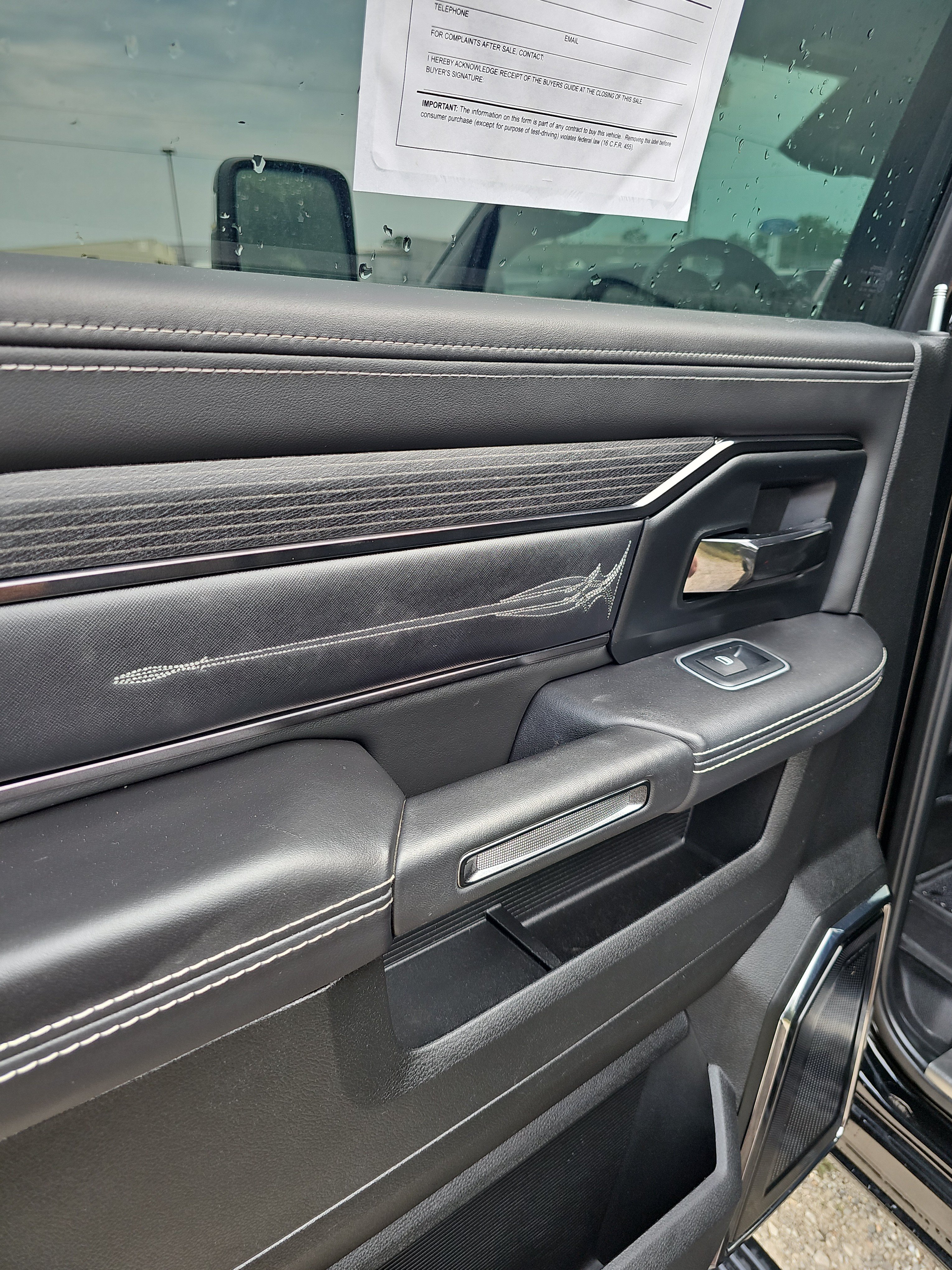 Used 2024 RAM 2500 Limited AWD/4WD image 14