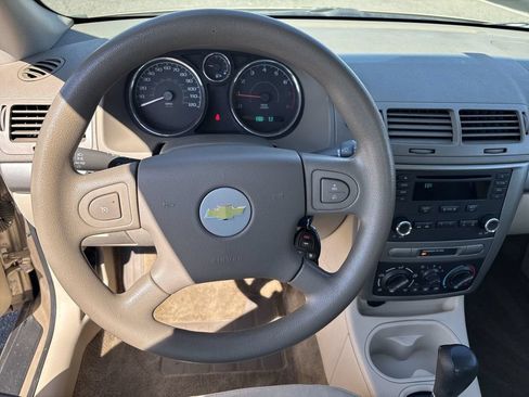 Used 2006 Chevrolet Cobalt LS FWD image 16