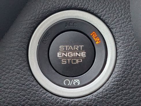 Used 2021 RAM 1500 Laramie w/ Sport Appearance Package image 28