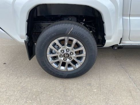 New 2026 Toyota Tacoma Limited AWD/4WD image 26