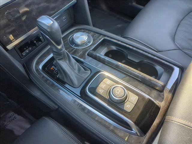 Used 2024 Nissan Armada Platinum w/ Captain's Chairs Package AWD/4WD image 13