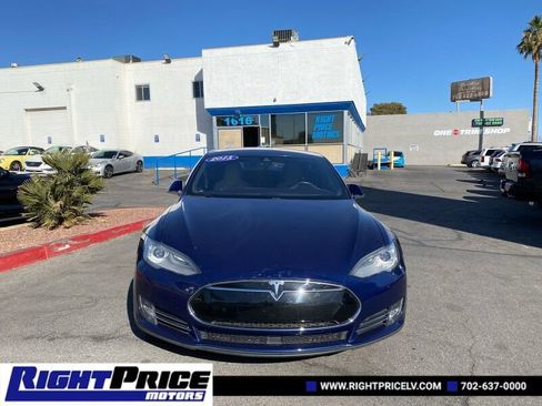 Used 2015 Tesla Model S 70D image 9