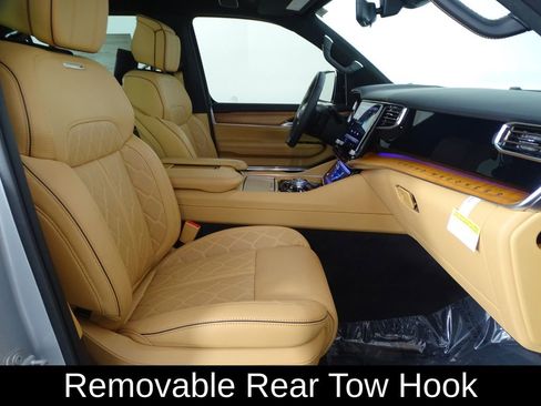 New 2024 Jeep Grand Wagoneer L Series III w/ Rear Seat Video Group 1 image 19