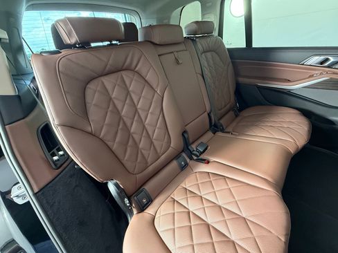 New 2027 BMW X7 xDrive40i AWD/4WD image 33