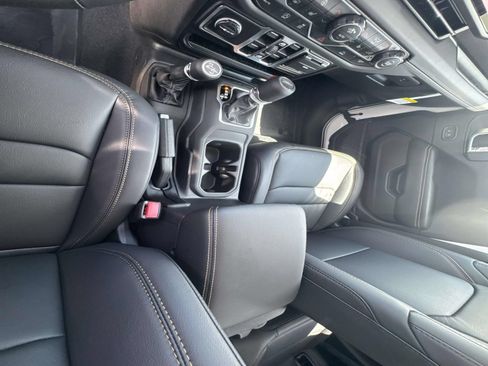 New 2026 Jeep Gladiator Sport AWD/4WD image 24