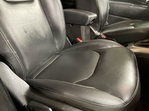 Certified 2020 Jeep Renegade Limited AWD/4WD image 23