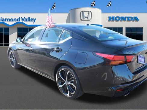 Used 2024 Nissan Altima 2.5 SR image 4