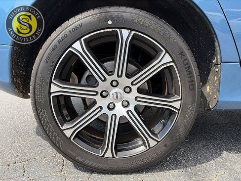 Used 2015 Volvo XC60 T6 AWD/4WD image 9