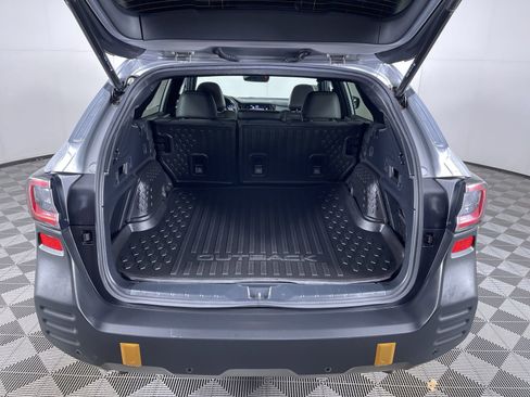 Used 2022 Subaru Outback Wilderness image 25