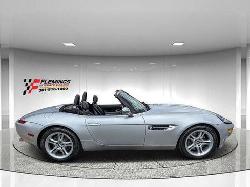 Used 2002 BMW Z8 image 6