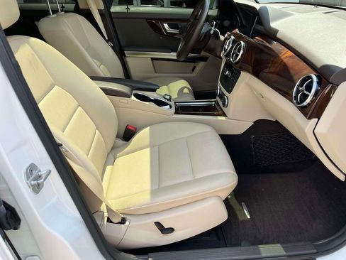 Used 2014 Mercedes-Benz GLK 250 BlueTEC 4MATIC image 23