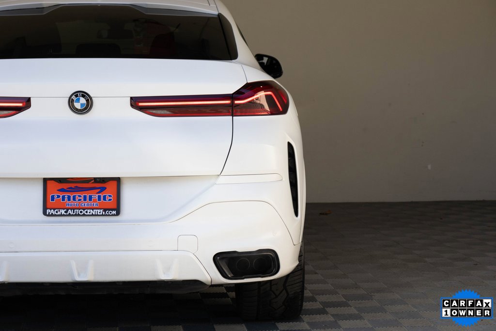 Used 2022 BMW X6 M50i w/ Premium Package AWD/4WD image 11