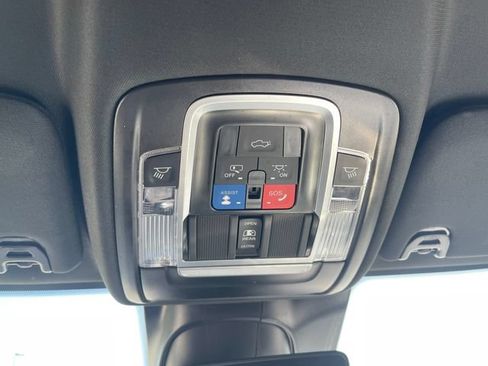 Used 2024 RAM 2500 Laramie w/ Sport Appearance Package AWD/4WD image 27