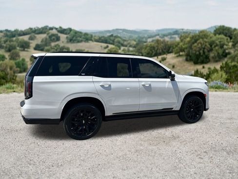Used 2023 Cadillac Escalade Sport Platinum w/ LPO, ONYX Package AWD/4WD image 10