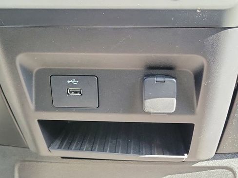 Used 2020 Ford F150 XL w/ Equipment Group 101A Mid image 34