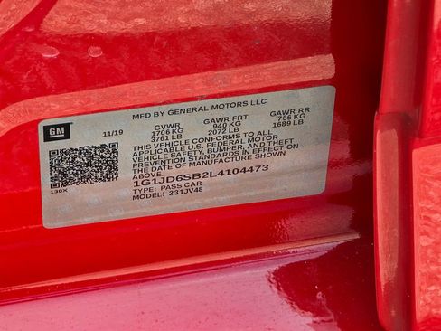 Certified 2020 Chevrolet Sonic LT FWD image 30