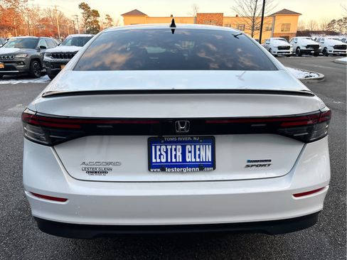 Used 2024 Honda Accord Sport image 24