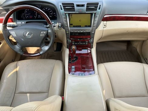 Used 2008 Lexus LS 460 RWD image 10
