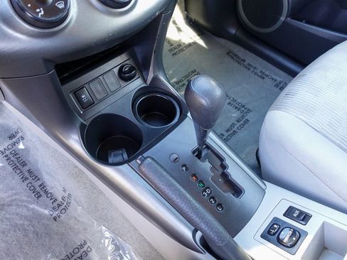 Used 2011 Toyota RAV4 2WD w/ 3rd Row image 23