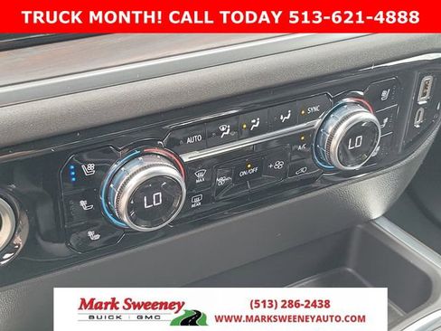 Used 2023 GMC Sierra 1500 SLT w/ SLT Premium Package AWD/4WD image 24
