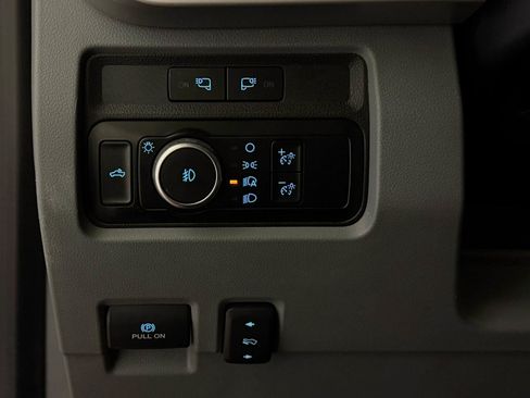Used 2023 Ford F450 XLT w/ XLT Value Package AWD/4WD image 8
