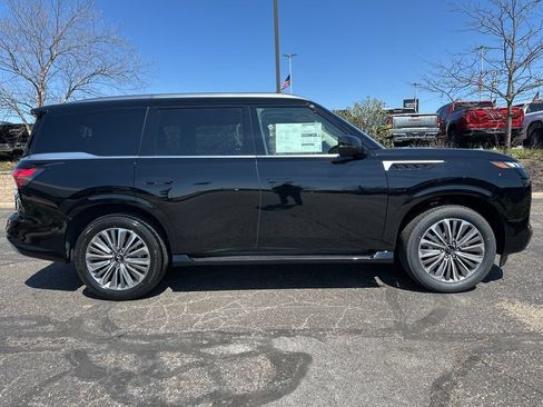 New 2026 INFINITI QX80 Luxe w/ Cargo Package AWD/4WD image 7