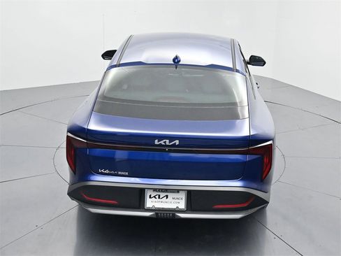 New 2025 Kia K4 LXS image 45