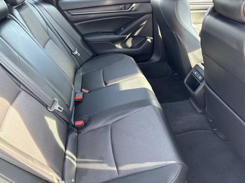 Used 2021 Honda Accord Sport image 31
