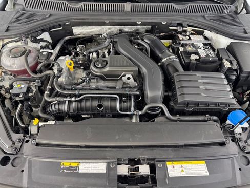 Used 2025 Volkswagen Jetta Sport FWD image 18