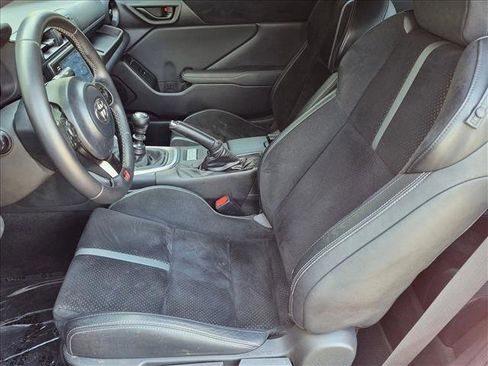 Used 2023 Toyota GR86 Premium RWD image 15