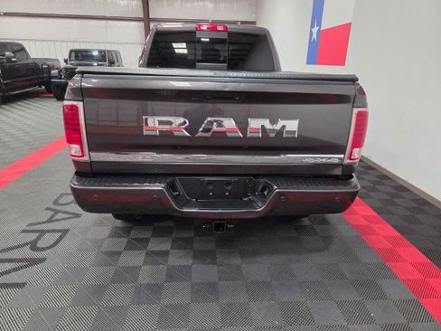 Used 2017 RAM 3500 Laramie Longhorn image 13